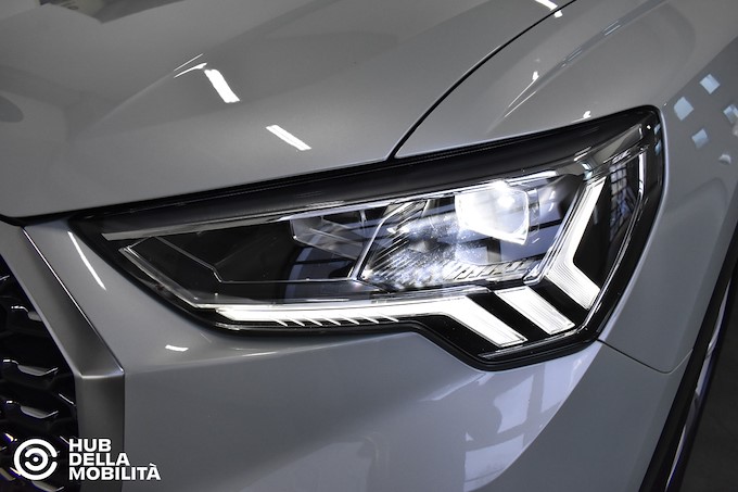 AUDI Q3 SPB 40 TDI quattro S tronic S line edition